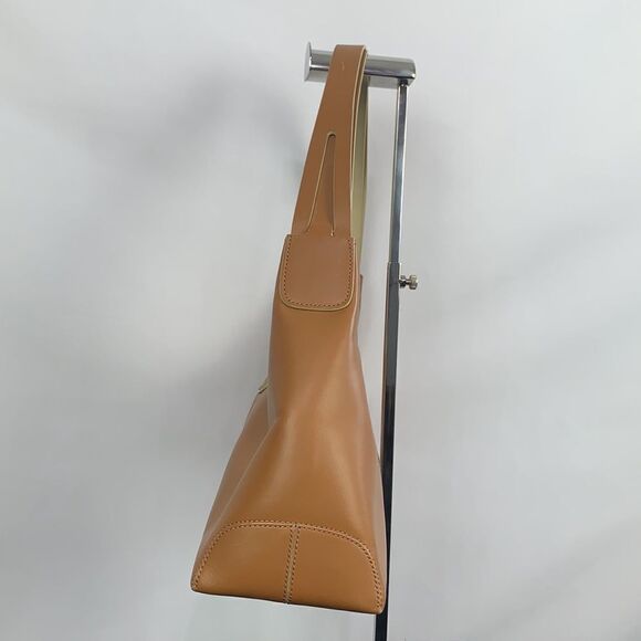 Tod’s tan leather satchel bag - Picture 3 of 11